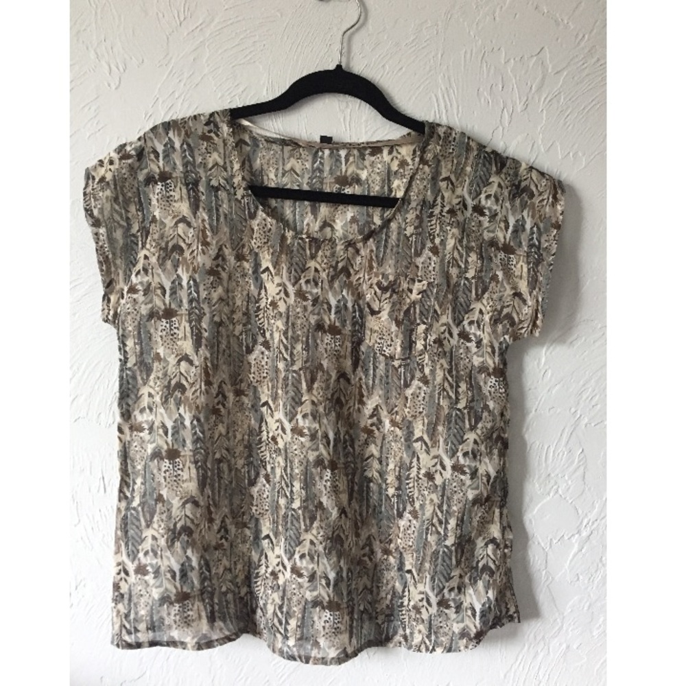 Feather Print Shirt- Pimkie